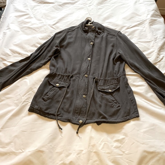 Small spring jacket. - Picture 1 of 6